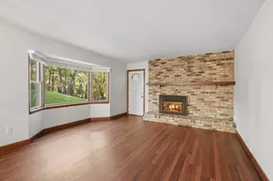 360 Quail Rd, Dellwood, MN 55110 - Photo 13