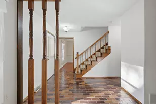 360 Quail Rd, Dellwood, MN 55110 - Photo 7