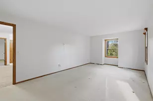 360 Quail Rd, Dellwood, MN 55110 - Photo 35