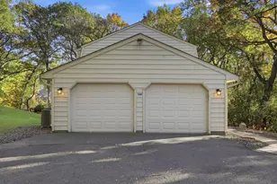 360 Quail Rd, Dellwood, MN 55110 - Photo 77