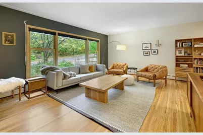 83 Seymour Avenue SE, Minneapolis, MN 55414 - Photo 5
