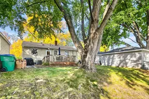 2213 Jersey Ave S, Saint Louis Park, MN 55426 - Photo 25