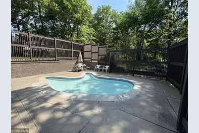 116 Birnamwood Drive, Burnsville, MN 55337 - Photo 37