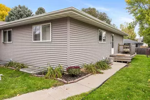 1326 35th Ave S, Moorhead, MN 56560 - Photo 3