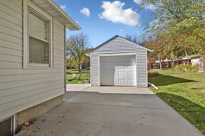 838 3rd Avenue SW, Faribault, MN 55021 - Photo 33