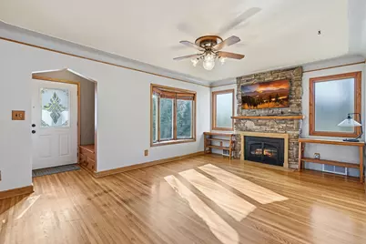 515 Roselawn Avenue E, Maplewood, MN 55117 - Photo 5