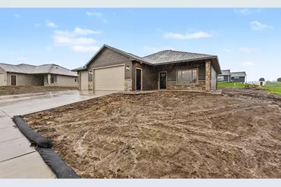 1511 Buffalo Ridge Drive, Luverne, MN 56156 - Photo 25