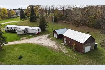 805 5th Street SW, Pine Island, MN 55963 - Photo 1