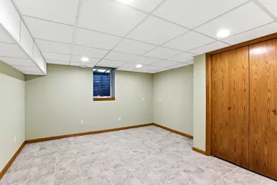 7697 Stillwater Way N, Oakdale, MN 55128 - Photo 29