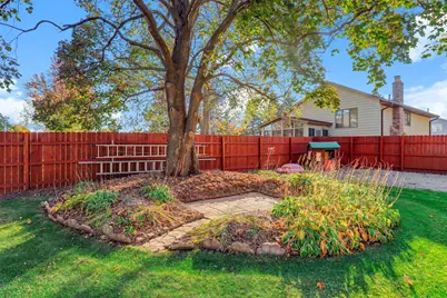 7697 Stillwater Way N, Oakdale, MN 55128 - Photo 45