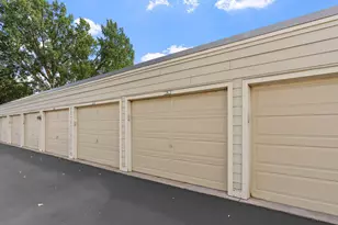 7412 W 22nd St, Saint Louis Park, MN 55426 - Photo 21