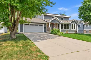 4517 Orchard Ave N, Robbinsdale, MN 55422 - Photo 3
