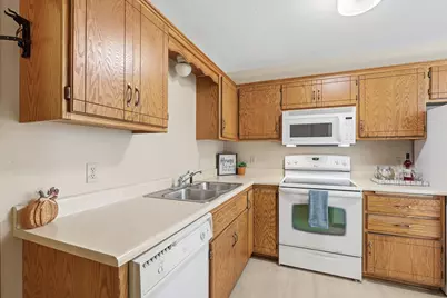 706 Ridge Drive SE, Saint Michael, MN 55376 - Photo 5