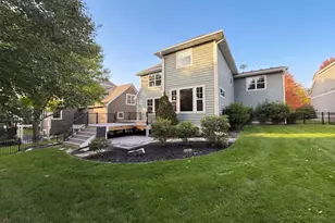 16891 E Lake Dr, Lakeville, MN 55044 - Photo 5