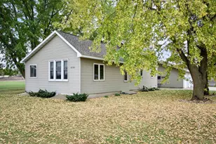 1101 E Wabasha St, Winona, MN 55987 - Photo 1