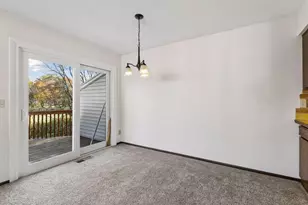 10348 Yorktown Ln N, Maple Grove, MN 55369 - Photo 19
