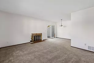 10348 Yorktown Ln N, Maple Grove, MN 55369 - Photo 15