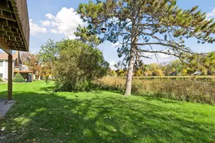 10348 Yorktown Ln N, Maple Grove, MN 55369 - Photo 13