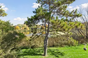 10348 Yorktown Ln N, Maple Grove, MN 55369 - Photo 9