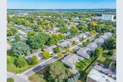 1481 Ravoux Lane, Chaska, MN 55318 - Photo 51