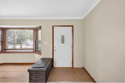 1210 County Road C East, Maplewood, MN 55109 - Photo 3