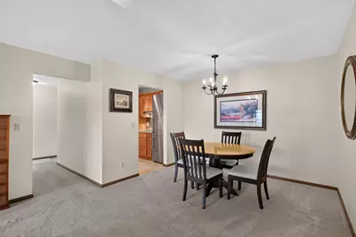 2690 Oxford Street N #219, Roseville, MN 55113 - Photo 11