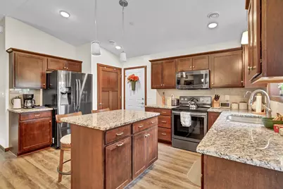 1235 N 10th Street, Lake City, MN 55041 - Photo 9