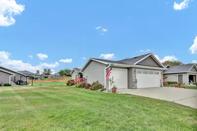 1235 N 10th Street, Lake City, MN 55041 - Photo 3