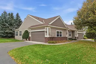 1075 Victoria Grns Blvd, Victoria, MN 55386 - Photo 1