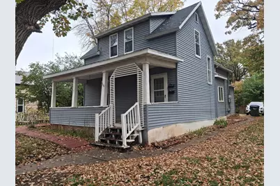 704 W Lincoln Avenue, Fergus Falls, MN 56537 - Photo 1