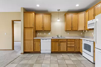 601 Levander Way #318, South Saint Paul, MN 55075 - Photo 9