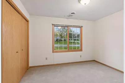 3803 Minnesota Lane N, Plymouth, MN 55446 - Photo 41