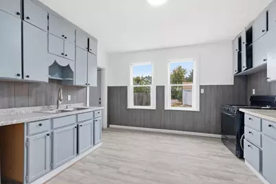 659 Edmund Avenue, Saint Paul, MN 55104 - Photo 7