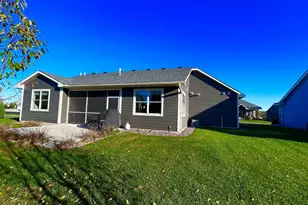 500 River Vly Ln, Dundas, MN 55019 - Photo 23