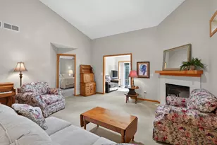14437 Edgewood Ave, Savage, MN 55378 - Photo 11