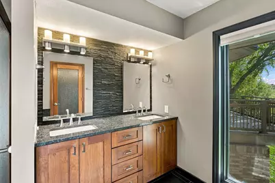 818 Mayflower Court, Northfield, MN 55057 - Photo 23