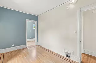 2220 Pleasant Ave, Minneapolis, MN 55404 - Photo 25