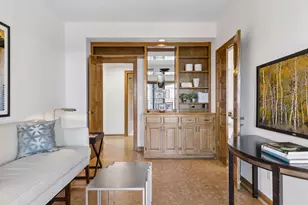 1201 Yale Pl, Minneapolis, MN 55403 - Photo 17