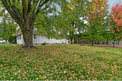 615 Hillcrest Avenue, Owatonna, MN 55060 - Photo 3