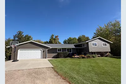 506 16th Avenue NE, Roseau, MN 56751 - Photo 31