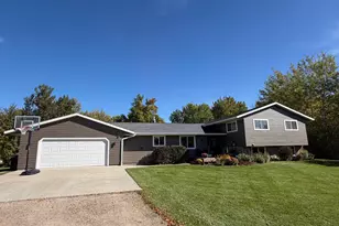 506 16th Ave NE, Roseau, MN 56751 - Photo 31