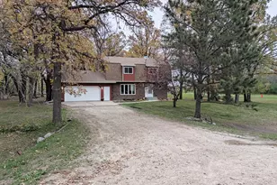 5902 3rd St N, Moorhead, MN 56560 - Photo 5