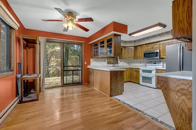 825 Chestnut Street, Taylors Falls, MN 55084 - Photo 9