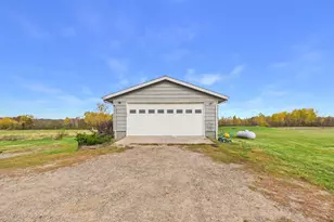 1818 Sherwood St, Mora, MN 55051 - Photo 37