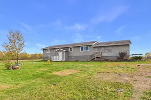1818 Sherwood St, Mora, MN 55051 - Photo 5