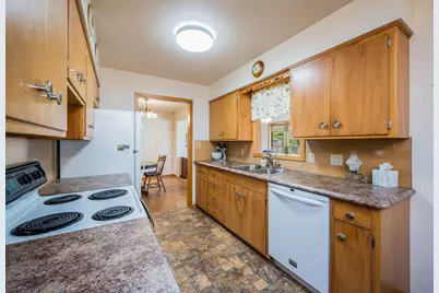 1303 Tilden Street, Fairmont, MN 56031 - Photo 3