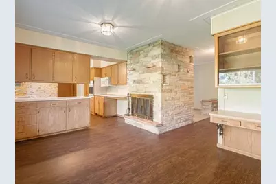 3501 Florida Avenue N, Crystal, MN 55427 - Photo 5