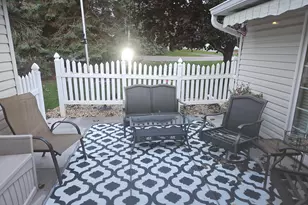 3056 Timberwood Ct, Eagan, MN 55121 - Photo 3
