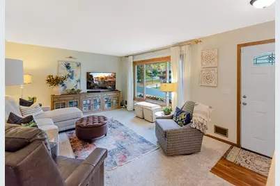 116 Meadow Circle N, Burnsville, MN 55337 - Photo 9