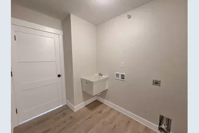 2119 Lunden Street, Saint Peter, MN 56082 - Photo 5